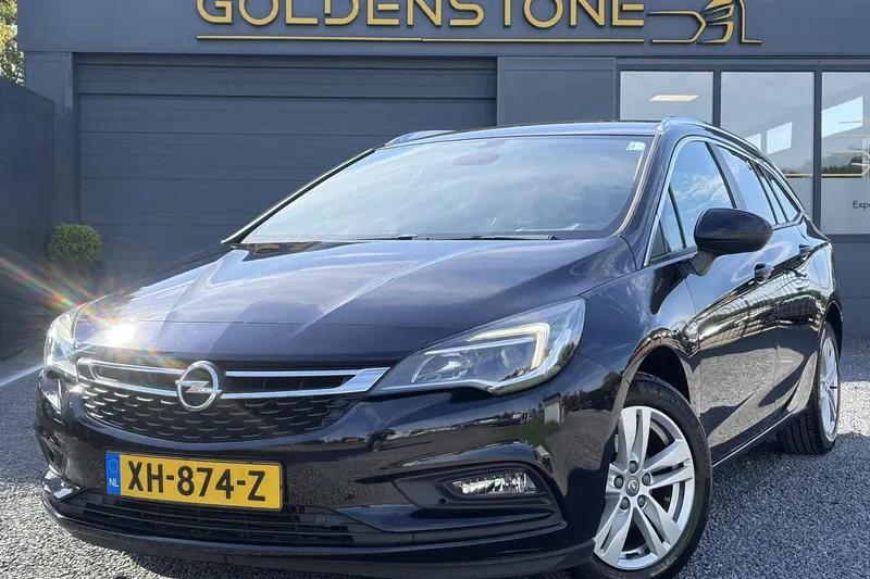 Opel Astra (2018)