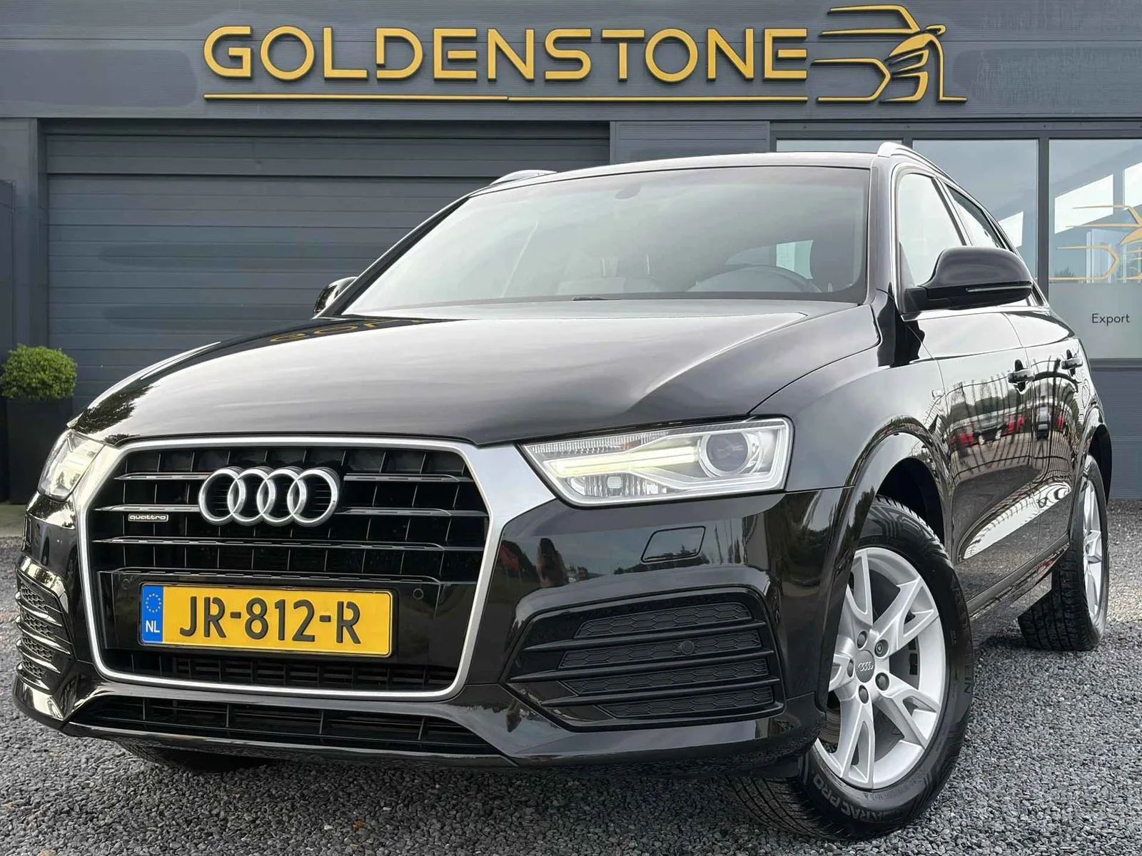 Audi Q3 (2016) — foto 1