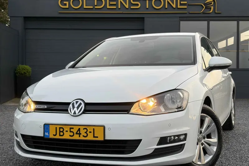Volkswagen Golf (2016)