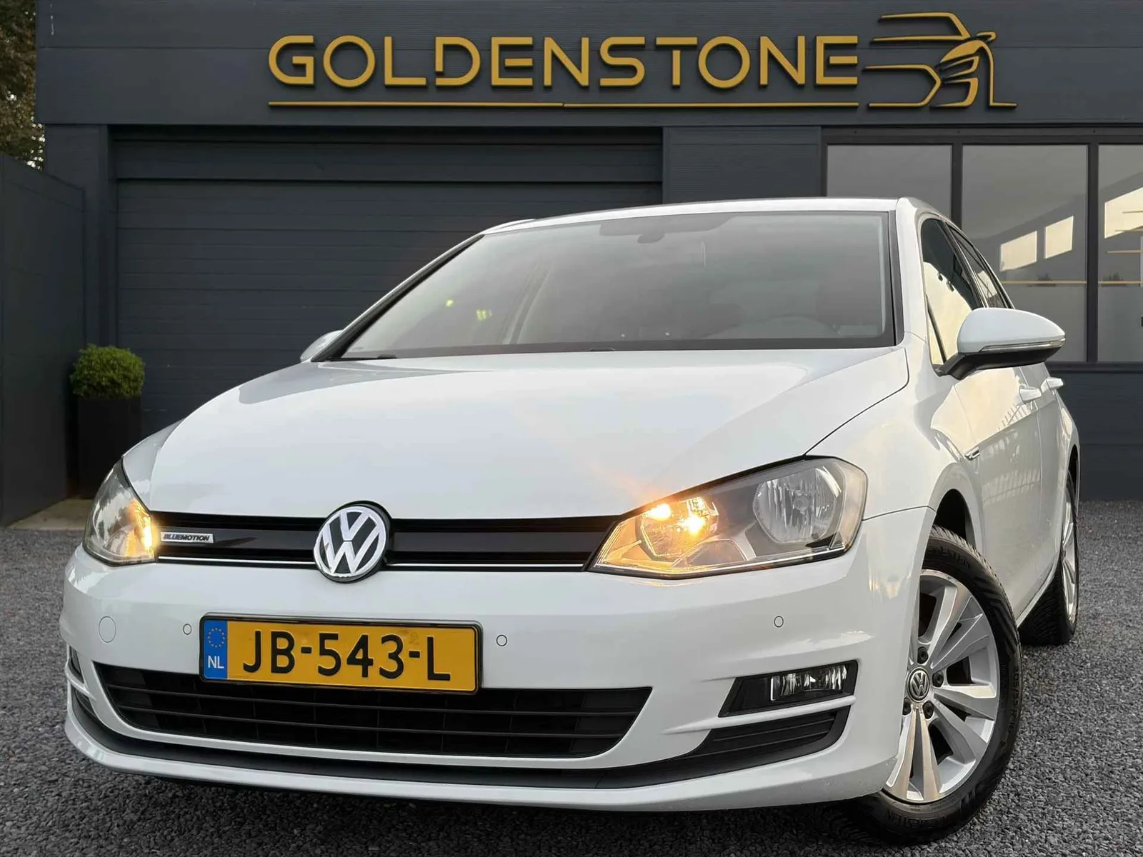Volkswagen Golf (2016) — foto 1