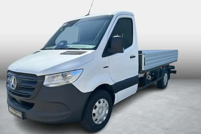 Mercedes-Benz eSprinter (2026)
