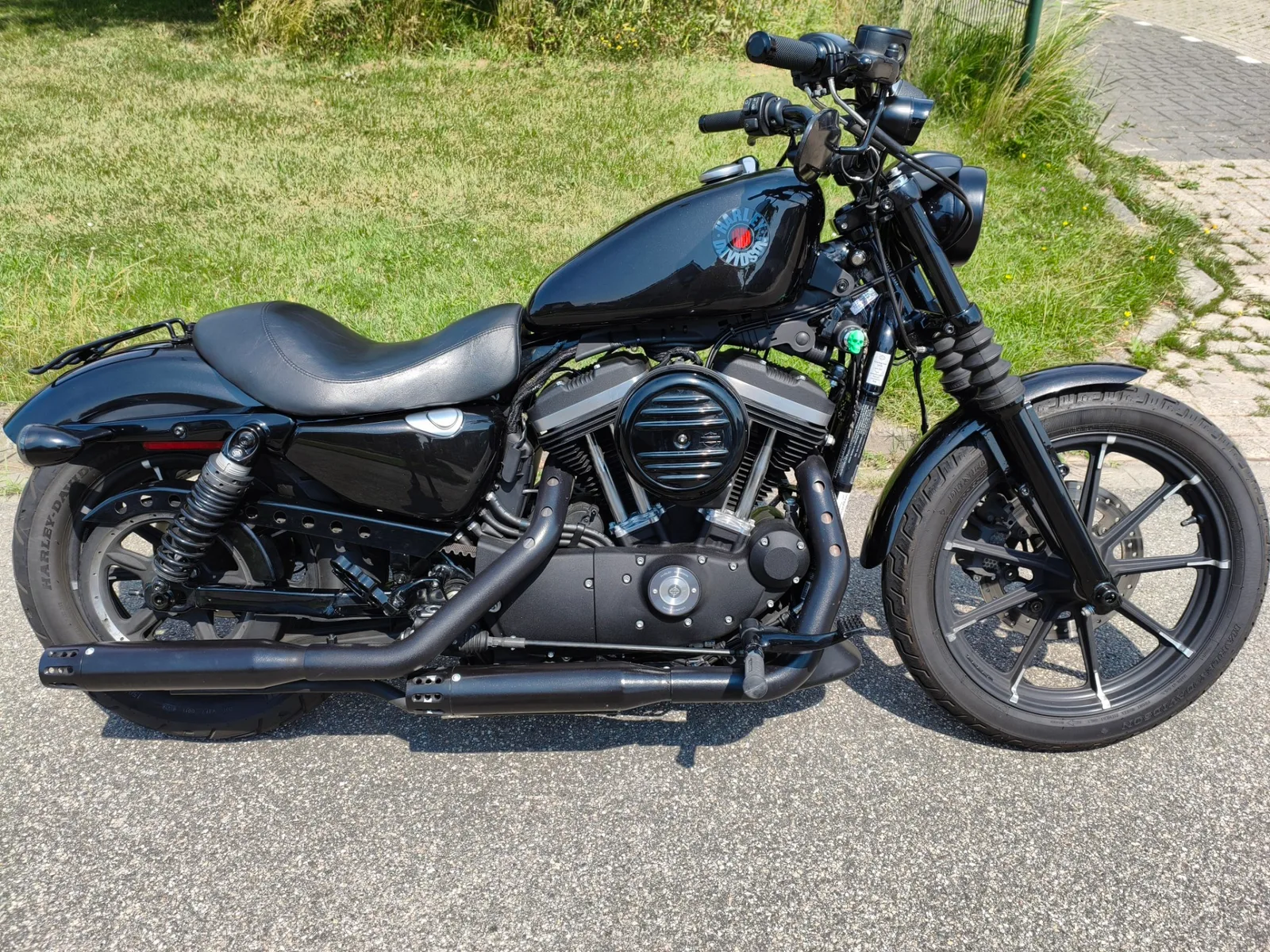 Harley-Davidson 883 N Iron (2019) — foto 1