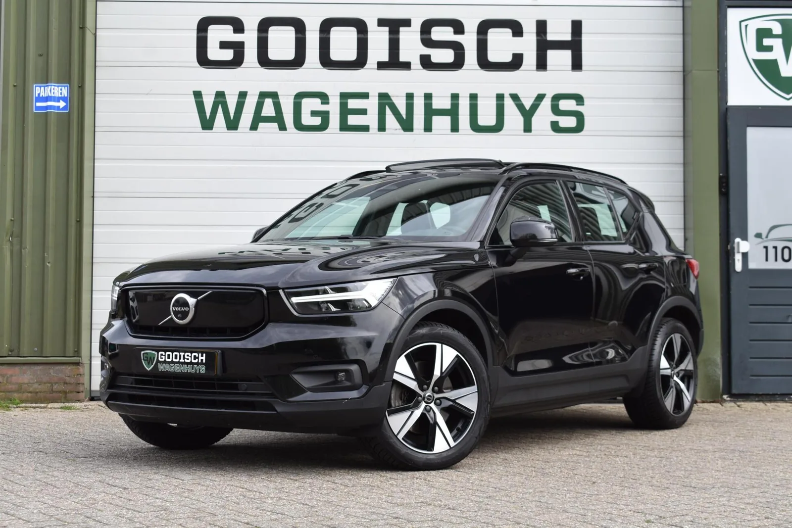 Volvo XC40 (2021) — foto 1