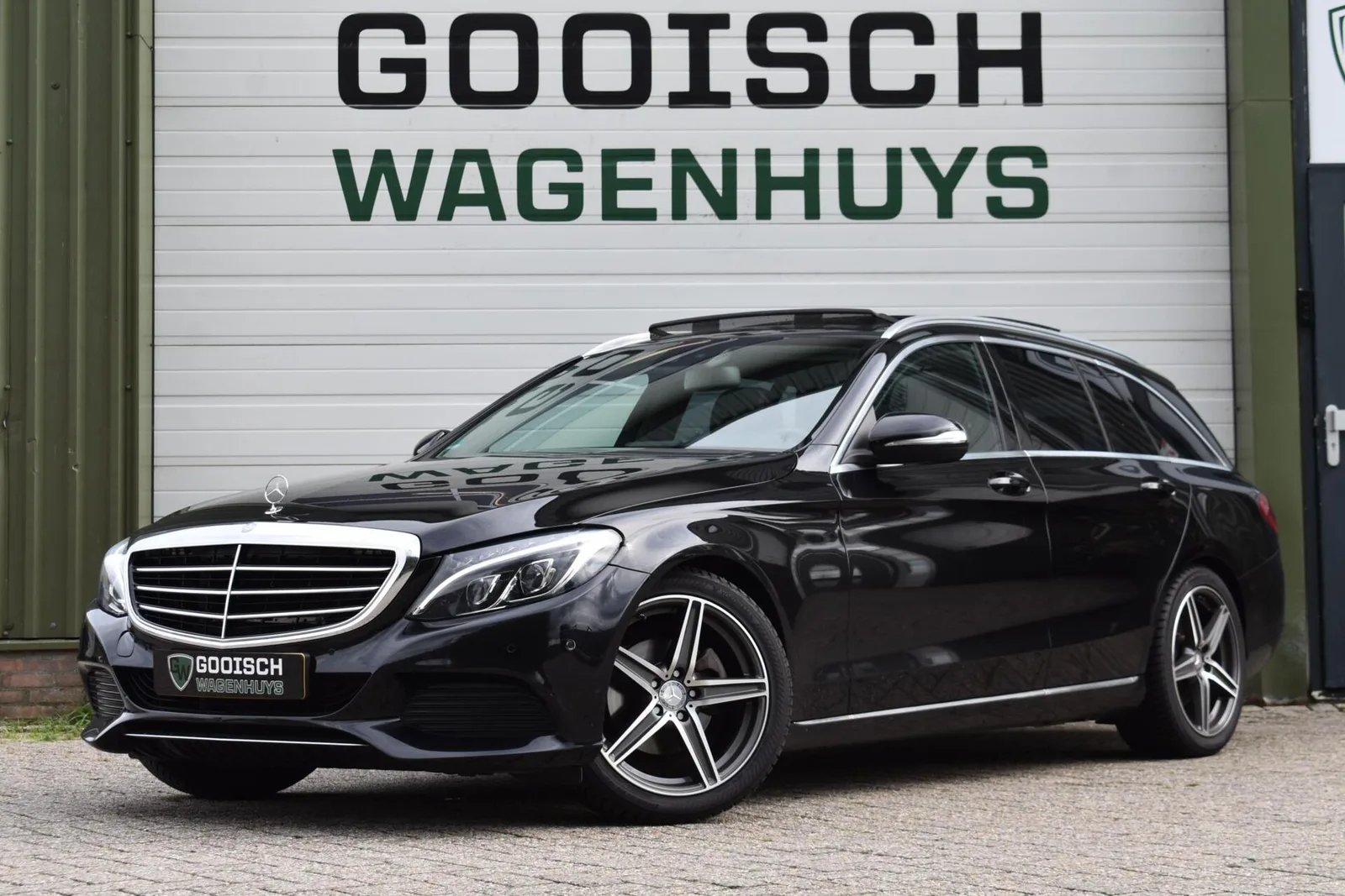 Mercedes-Benz C-Klasse (2014) — foto 1