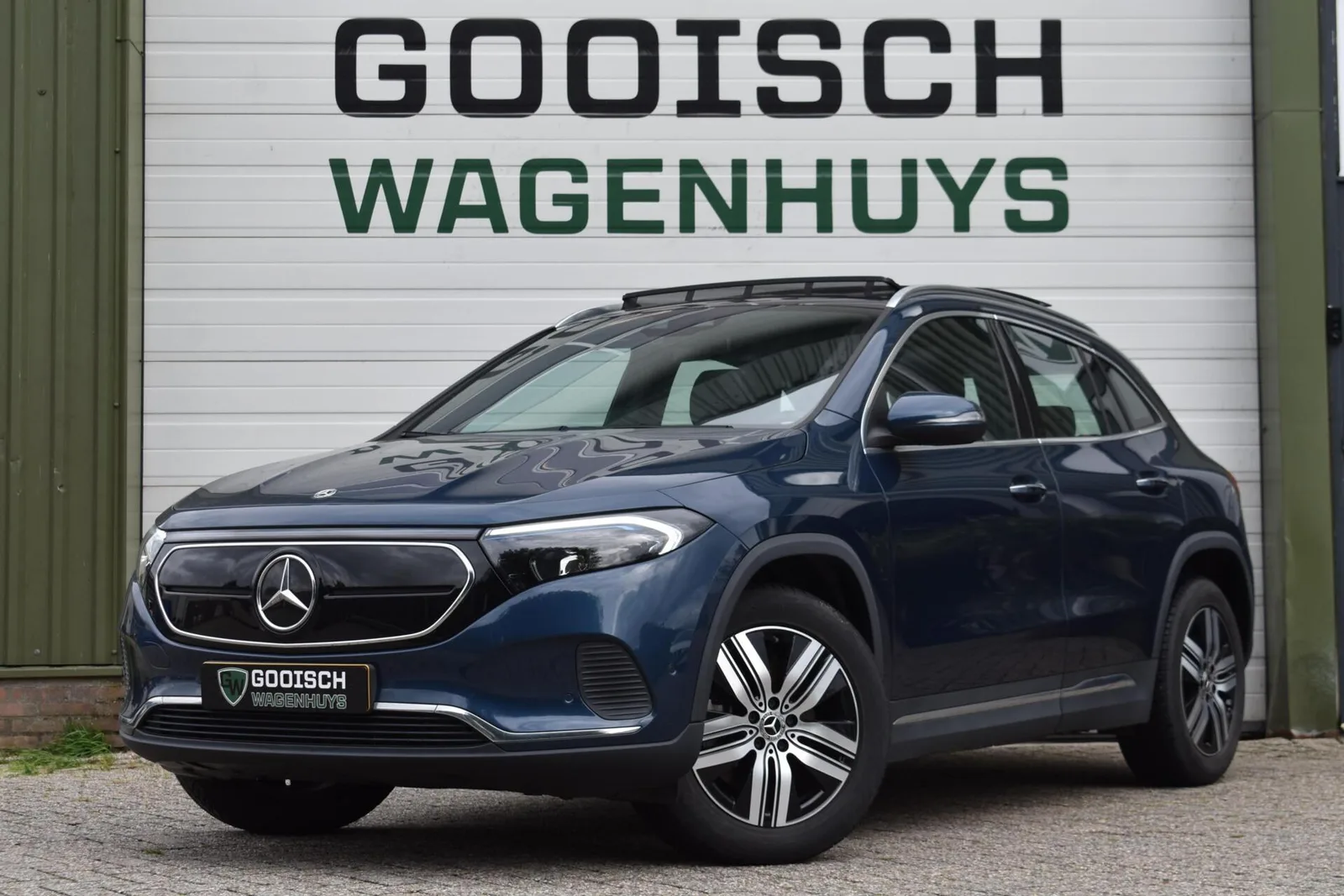 Mercedes-Benz EQA (2023) — foto 1
