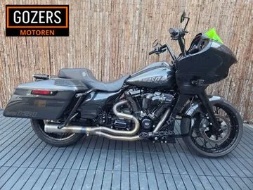 Harley-Davidson Road Glide Special (2022) — foto 1