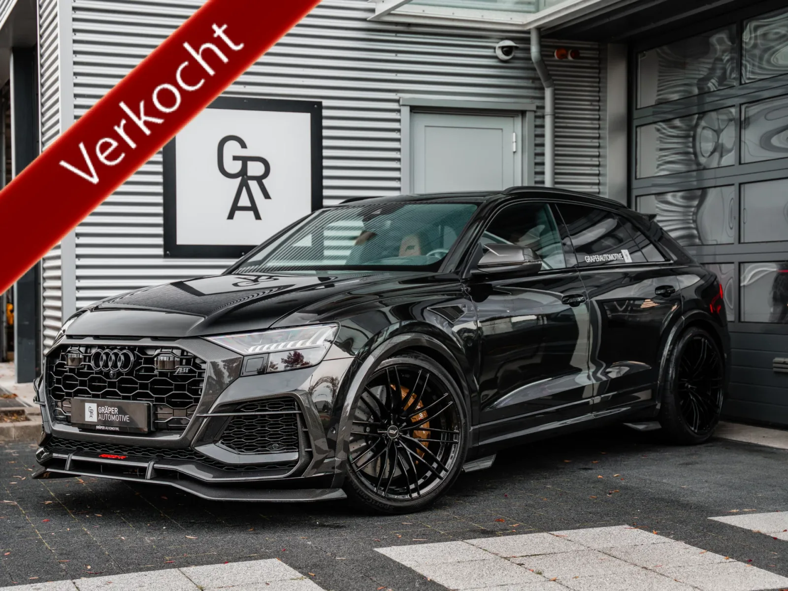 Audi RS Q8 (2022) — foto 1