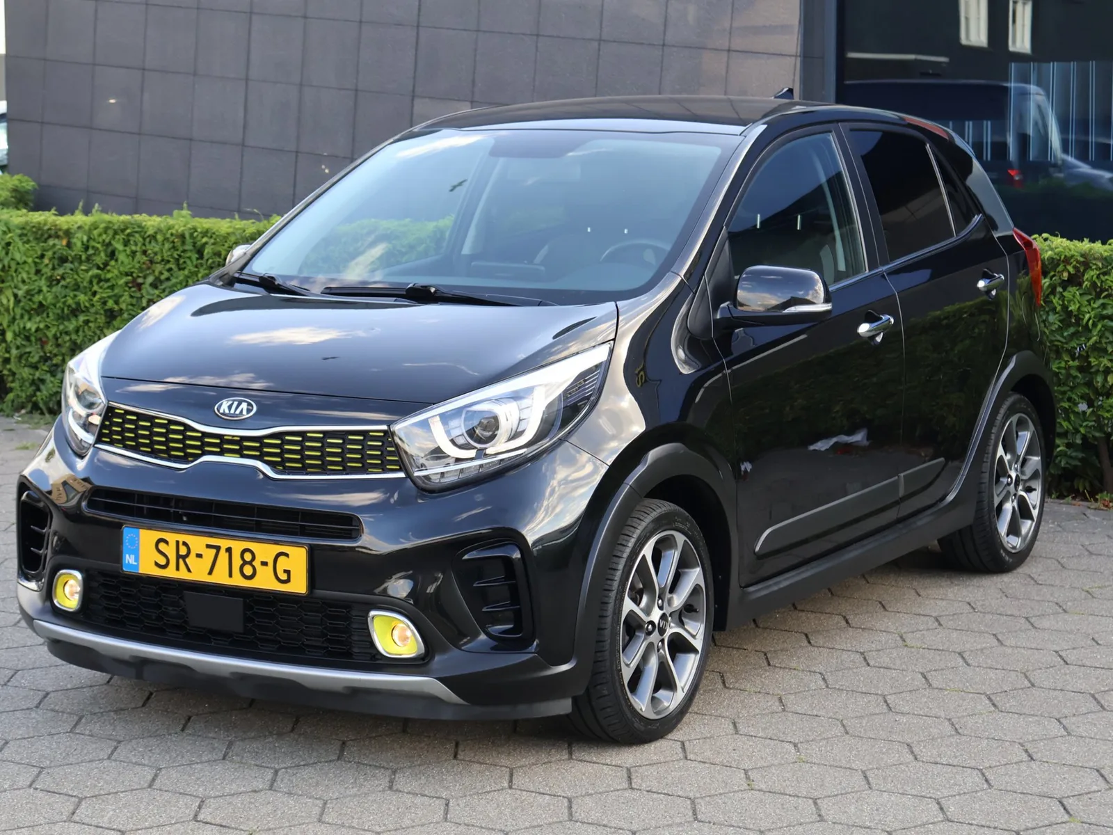 Kia Picanto (2018) — foto 1