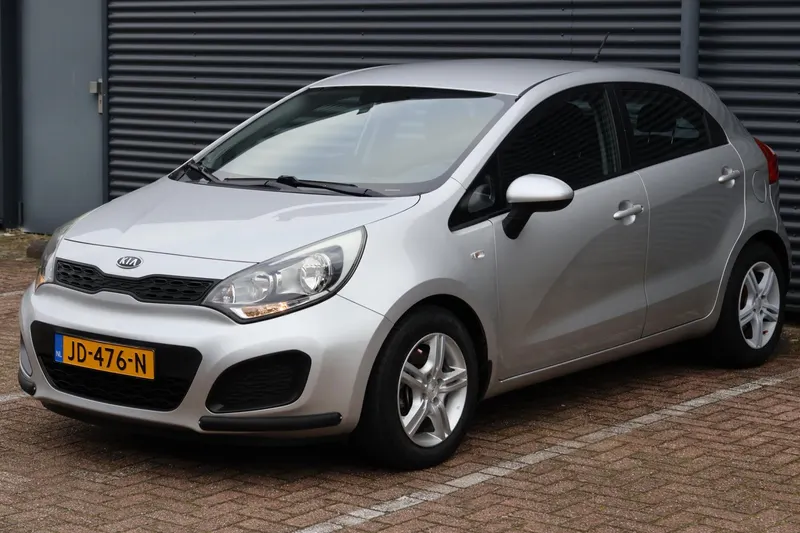 Kia Rio (2012)