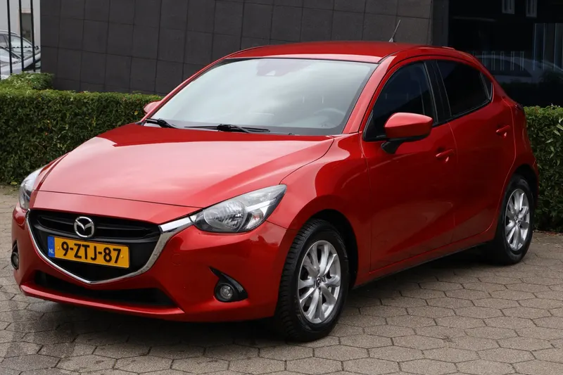 Mazda 2 (2015)