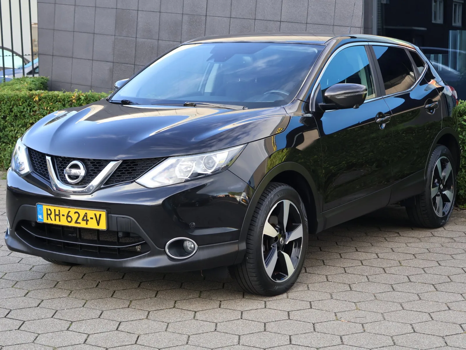 Nissan Qashqai (2017) — foto 1