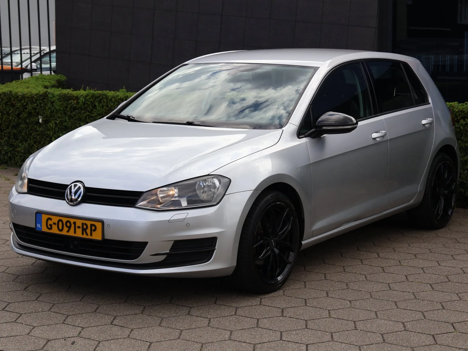 Volkswagen Golf (2013) — foto 1