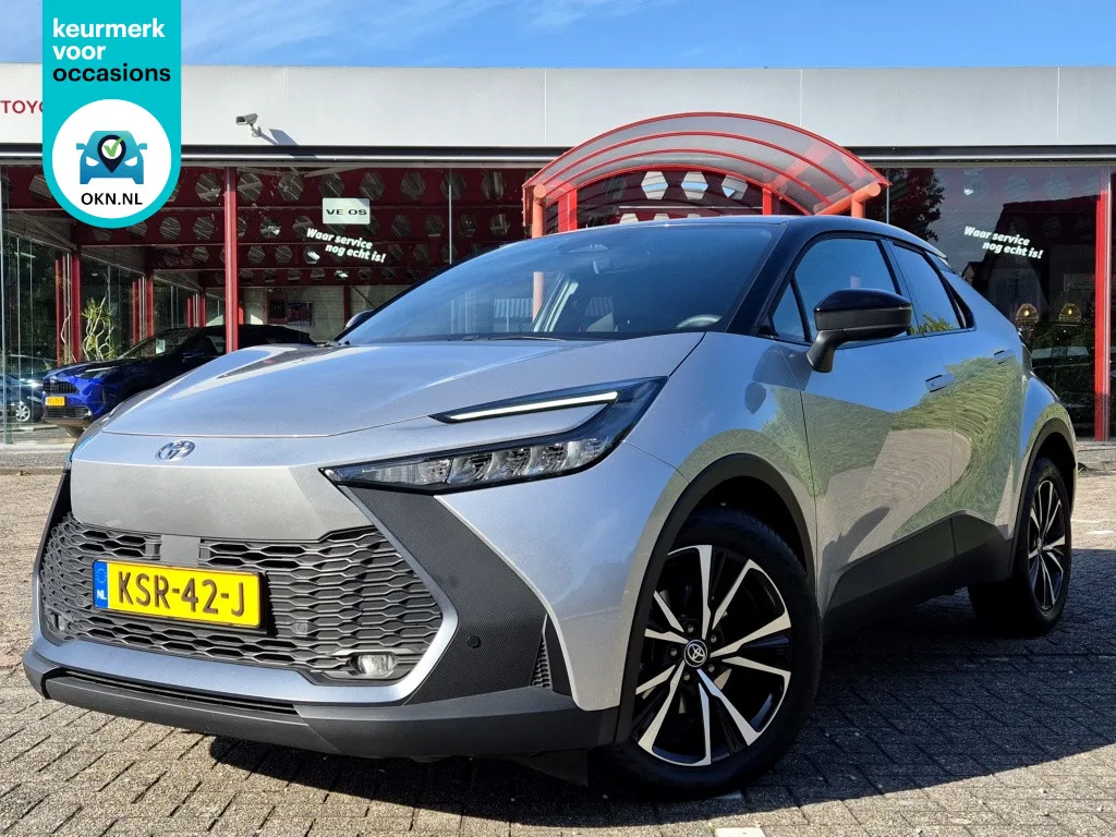 Toyota C-HR (2024) — foto 1