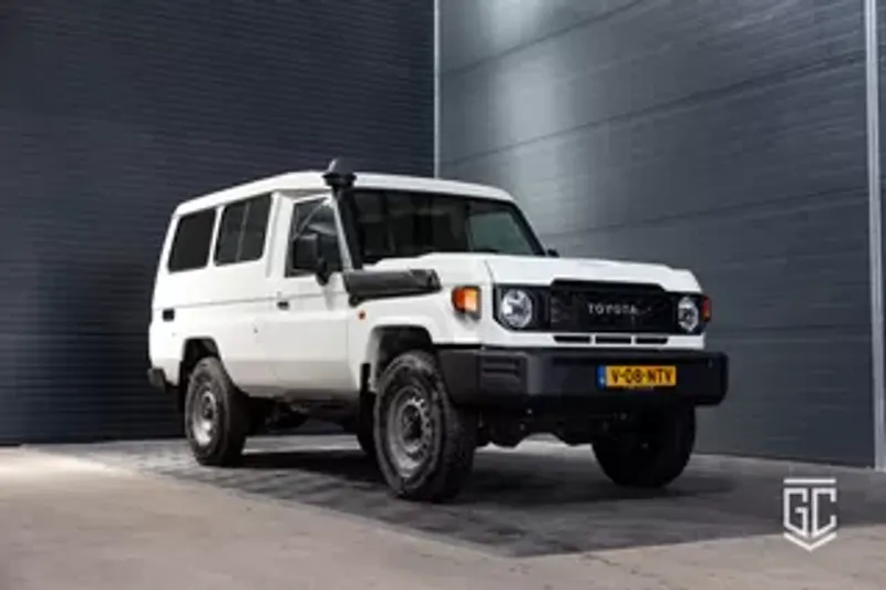 Toyota Land Cruiser (2024)
