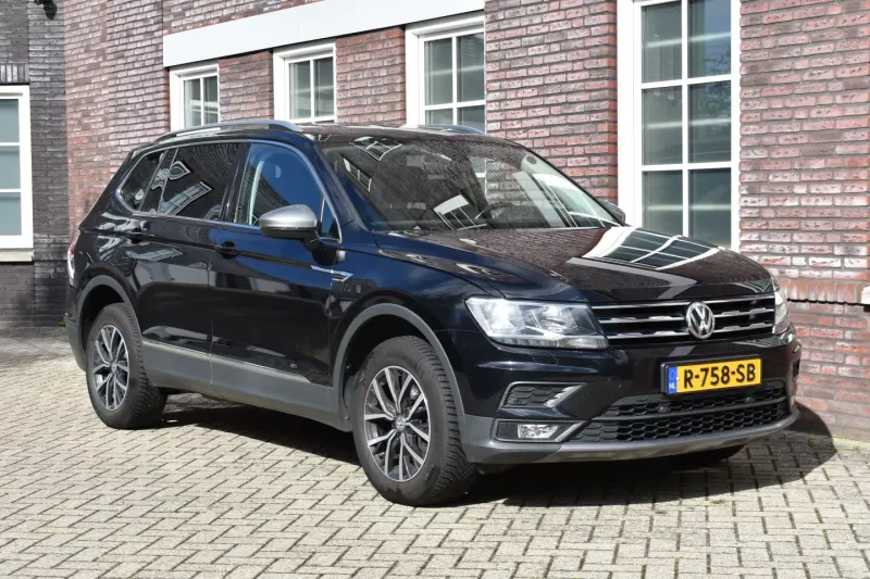 Volkswagen Tiguan (2021)