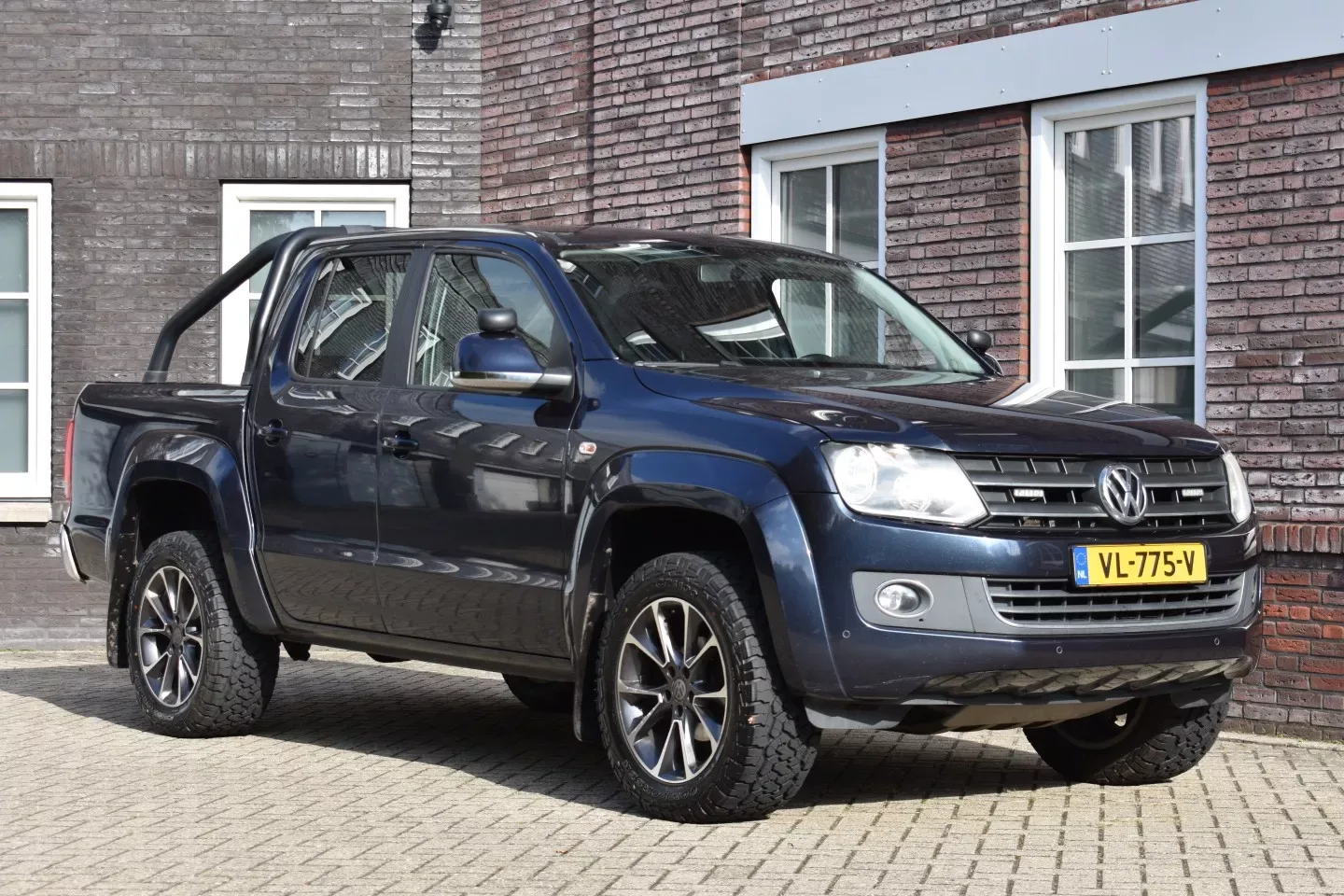 Volkswagen Amarok (2015) — foto 1