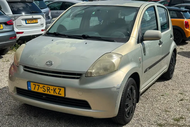 Daihatsu Sirion 2 (2006)