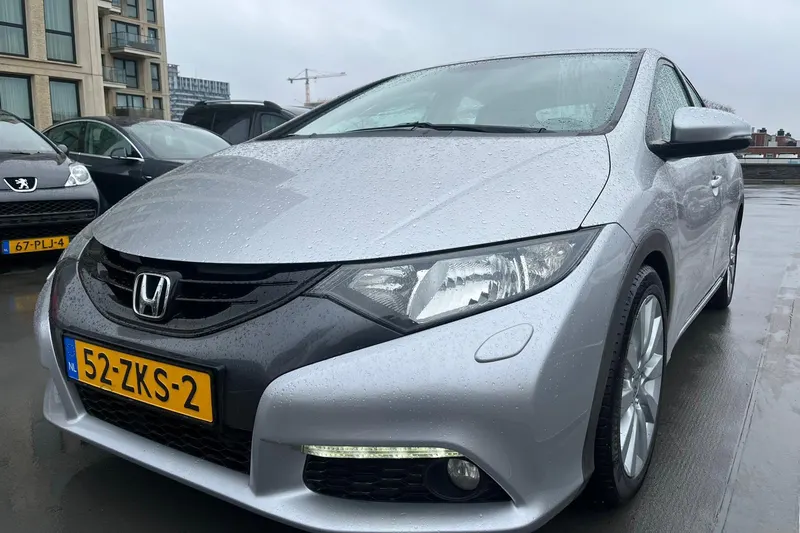 Honda Civic (2012)