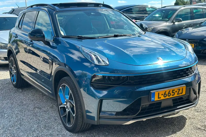 Lynk & Co 01 (2021)