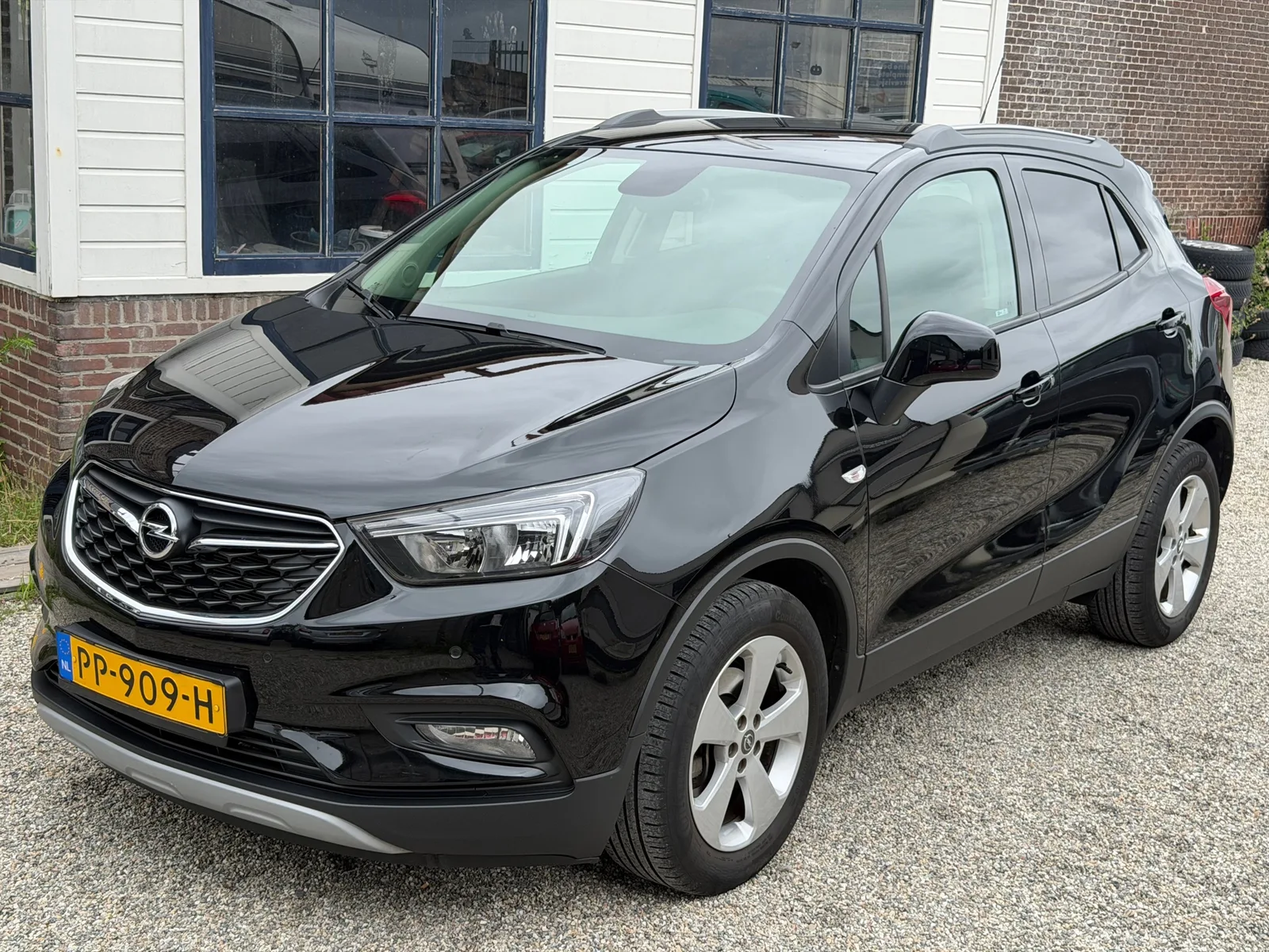 Opel Mokka X (2017) — foto 1