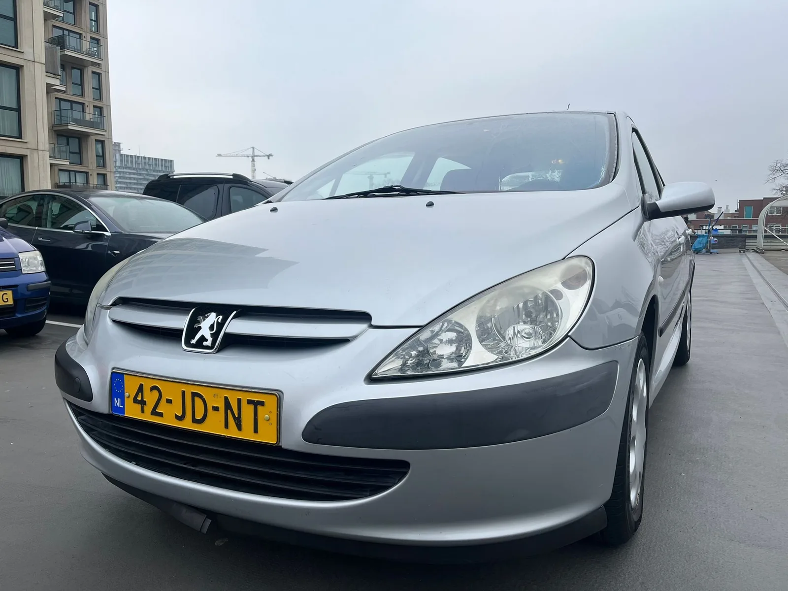 Peugeot 307 (2002) — foto 1
