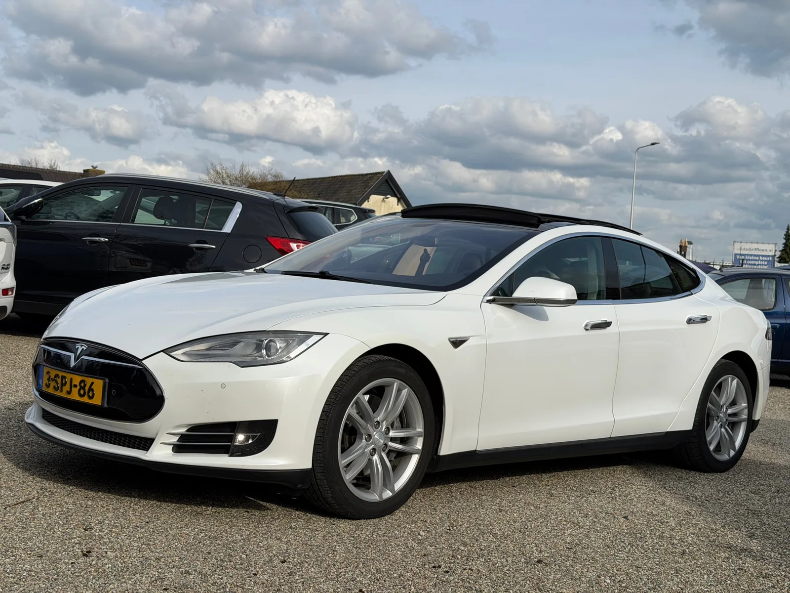Tesla Model S (2013) — foto 1