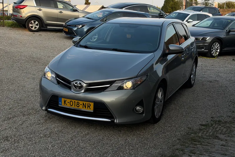Toyota Auris (2013)
