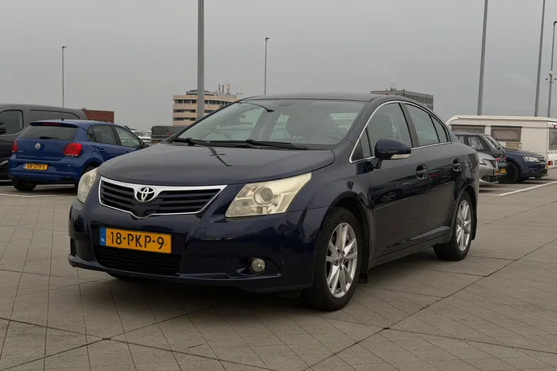 Toyota Avensis (2011)