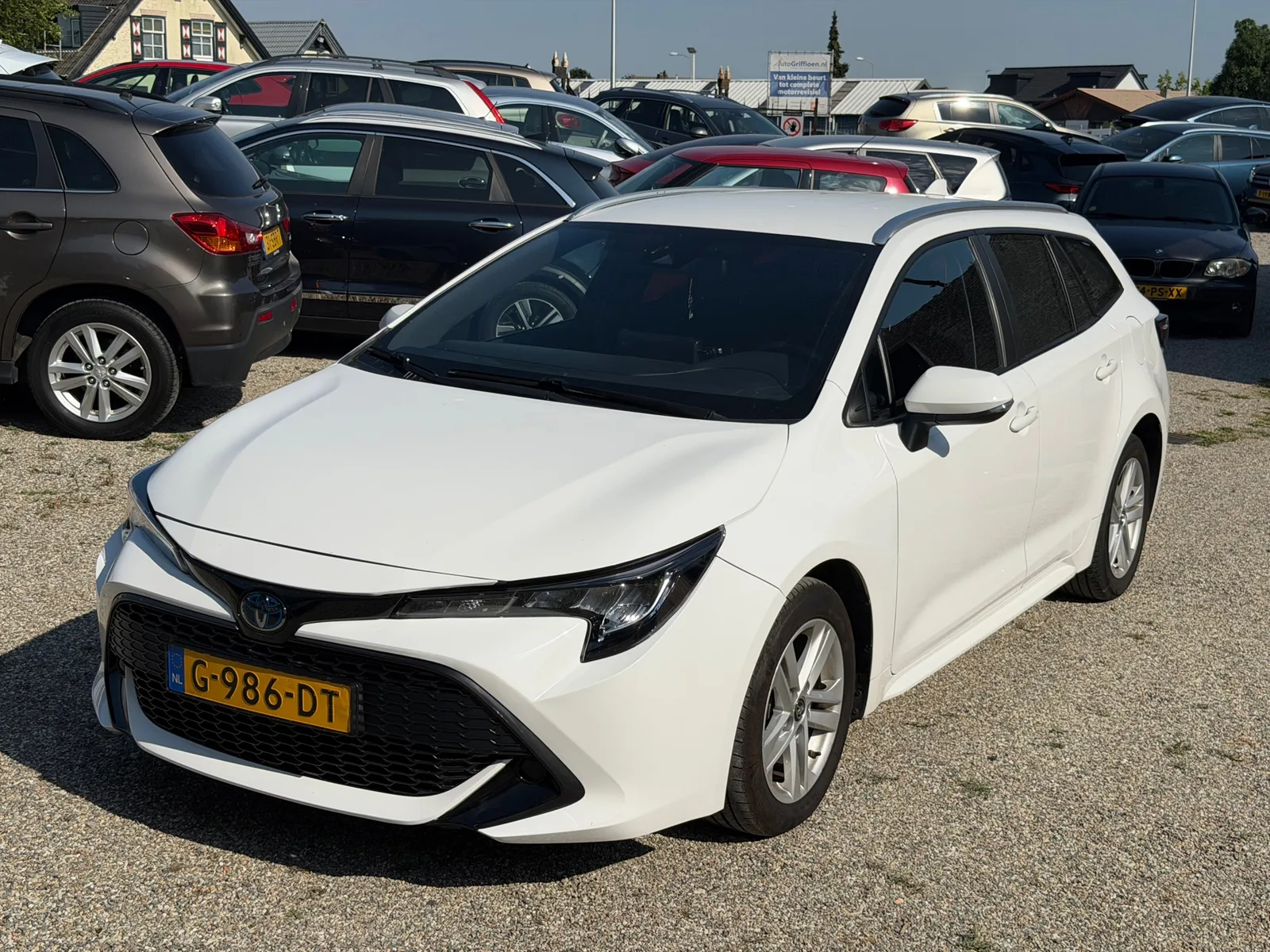 Toyota Corolla (2019) — foto 1