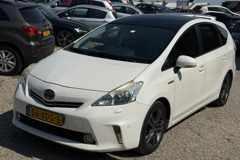 Toyota Prius (2012)