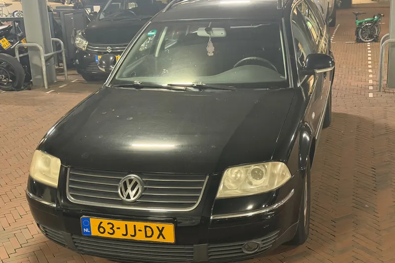 Volkswagen Passat (2002)