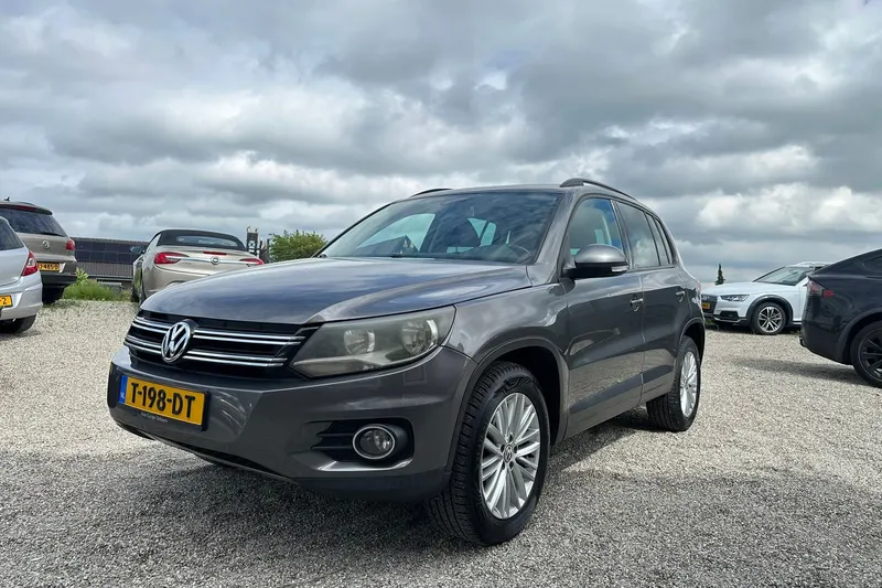 Volkswagen Tiguan (2016)