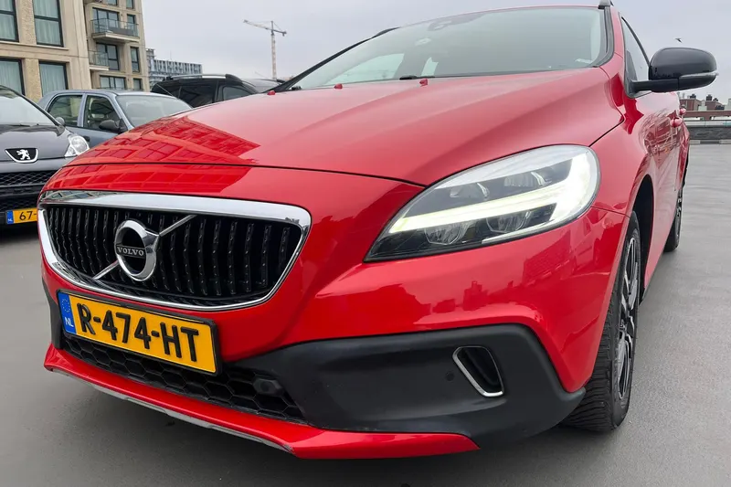 Volvo V40 (2018)
