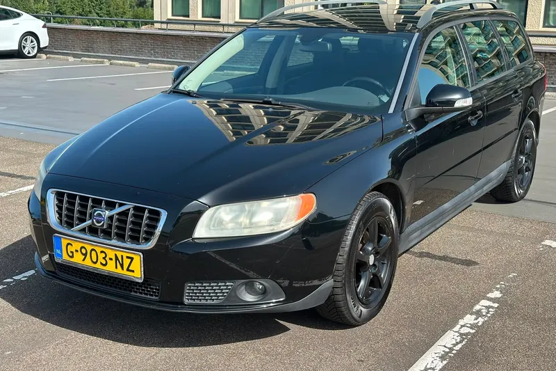 Volvo V70 (2008)