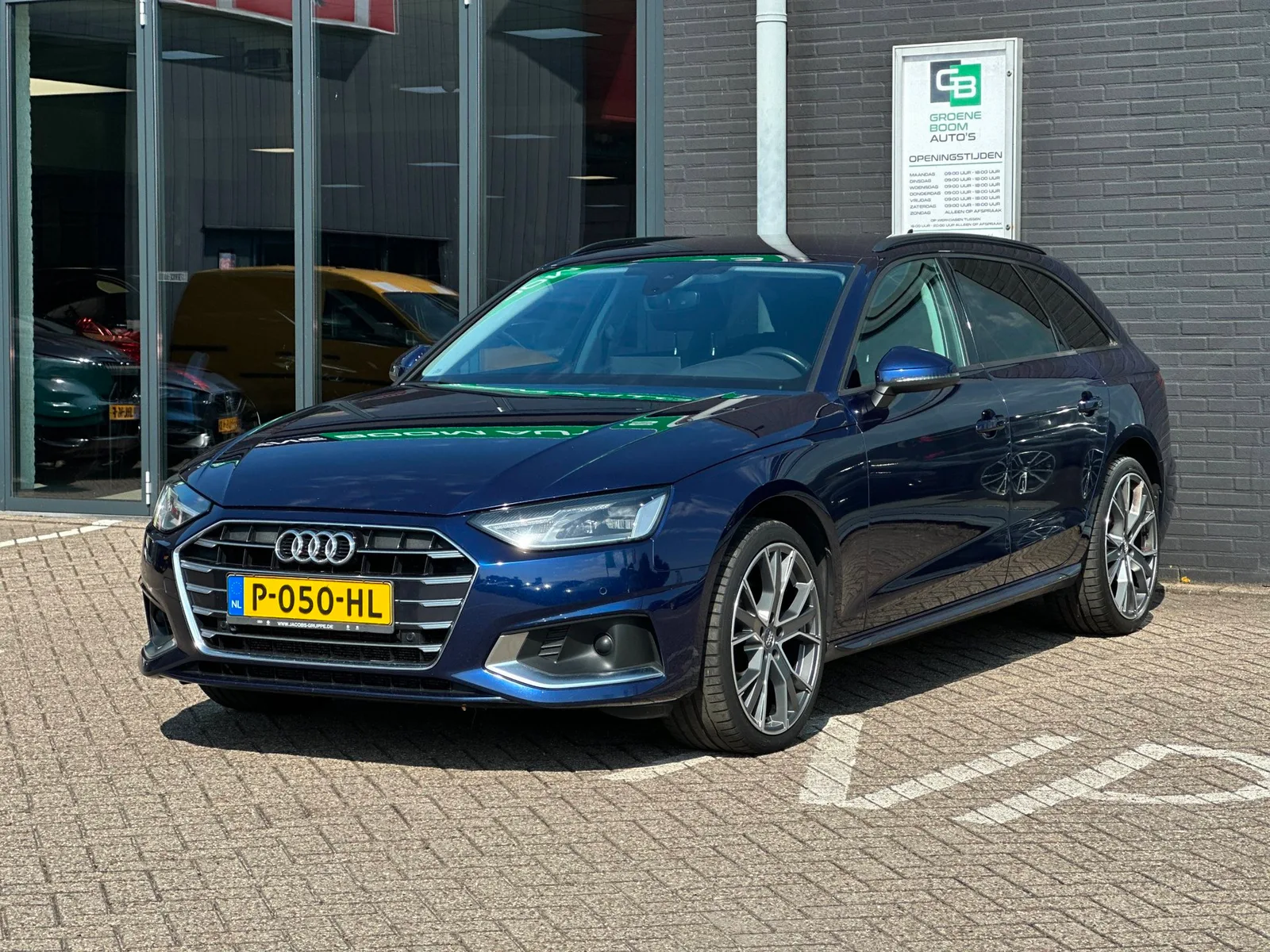 Audi A4 (2020) — foto 1
