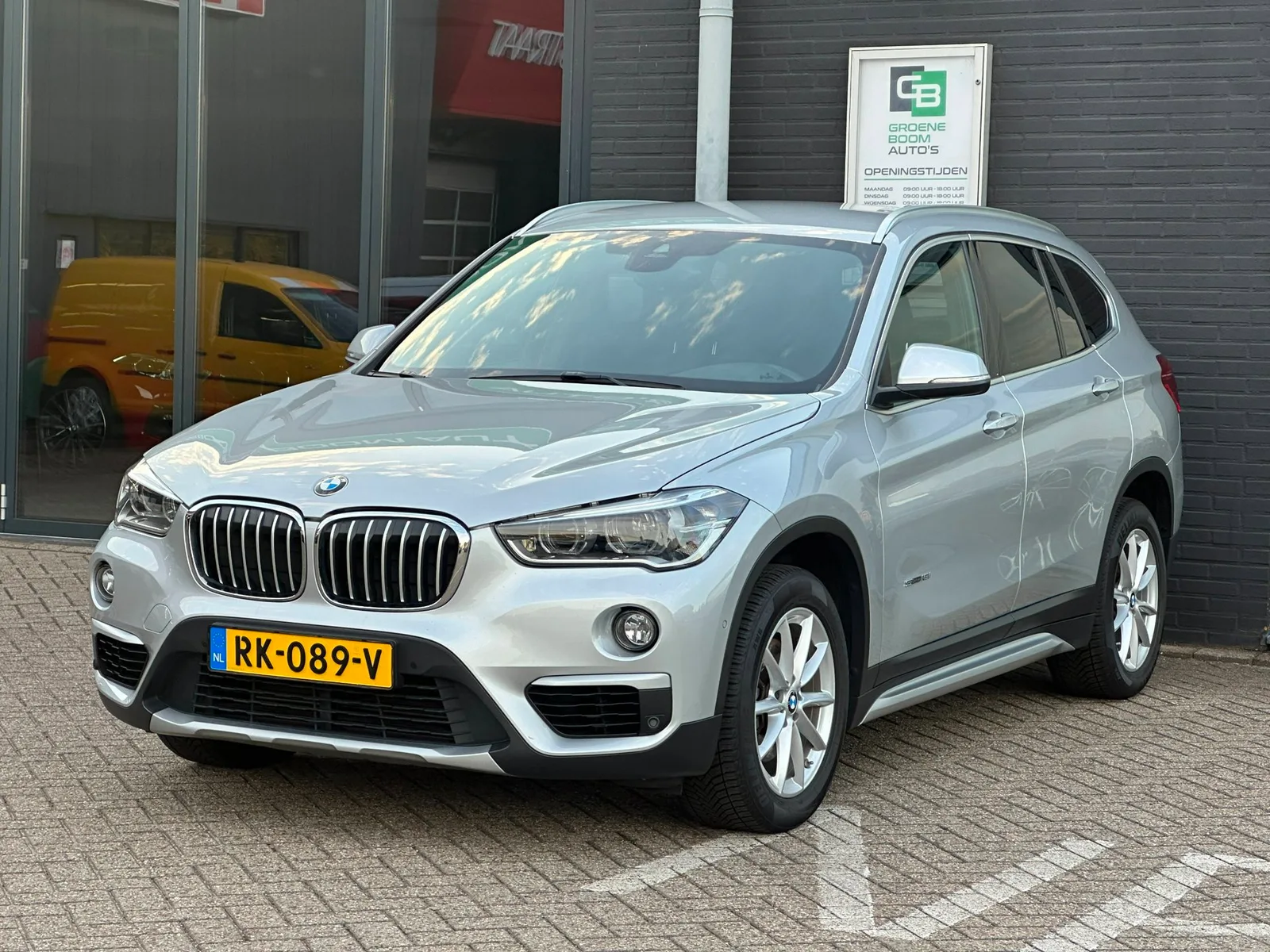 BMW X1 (2017) — foto 1