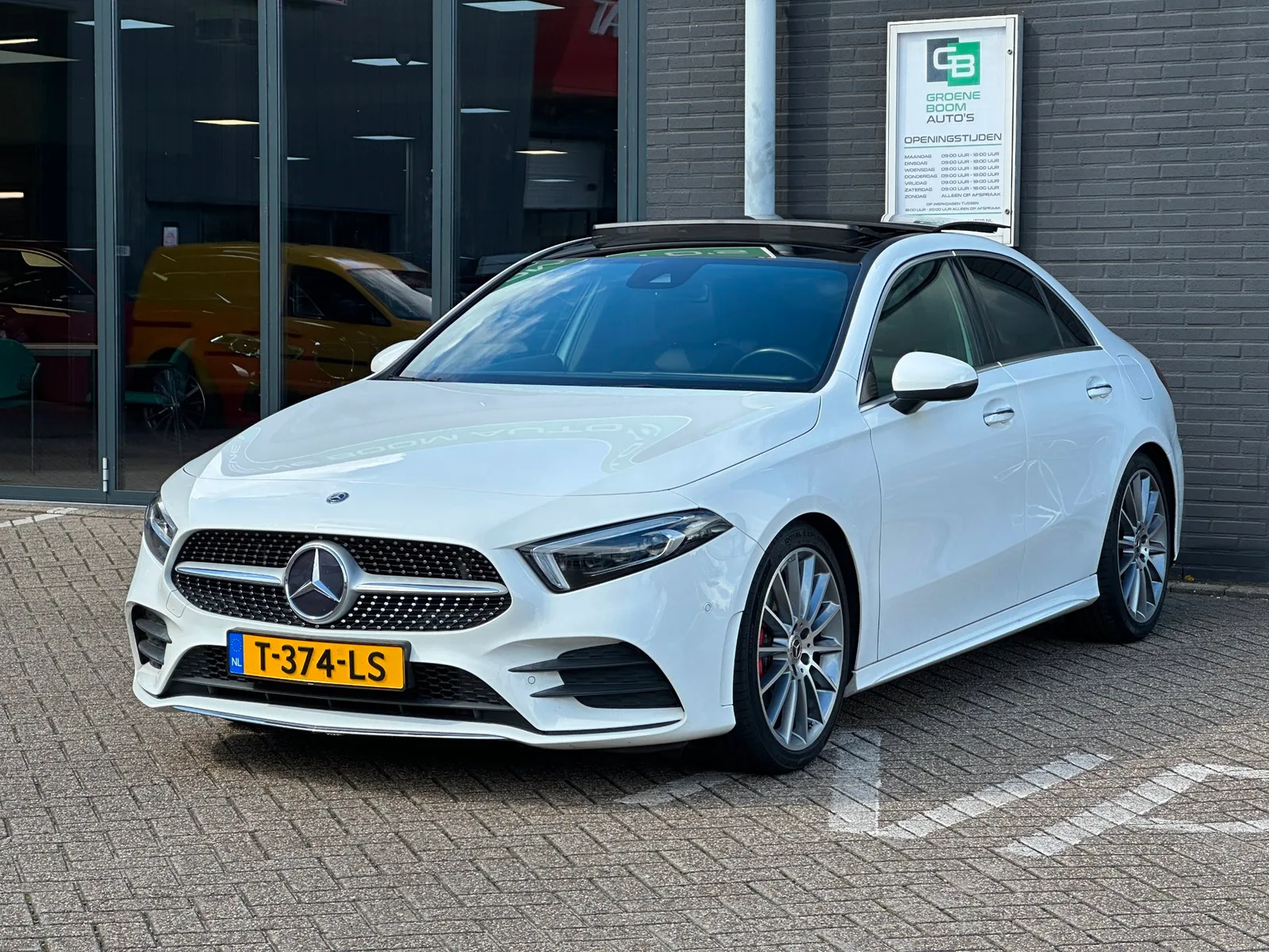 Mercedes-Benz A-Klasse (2019) — foto 1