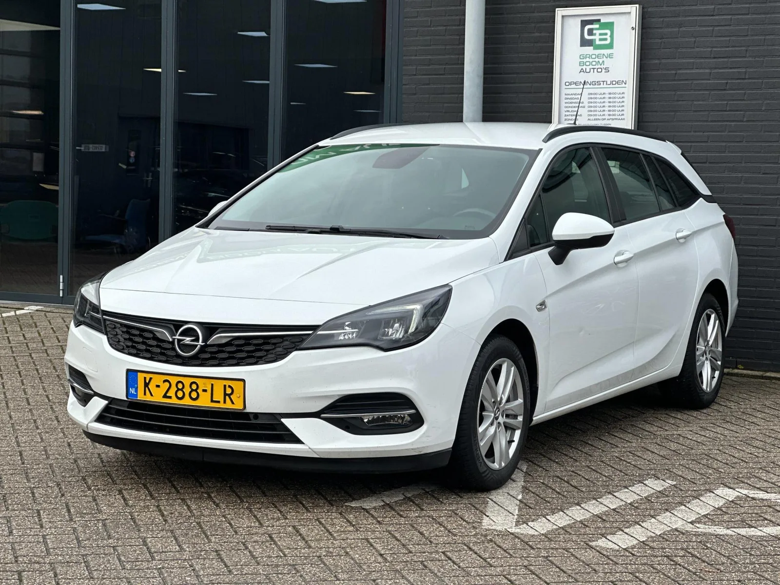 Opel Astra Sports Tourer (2021) — foto 1