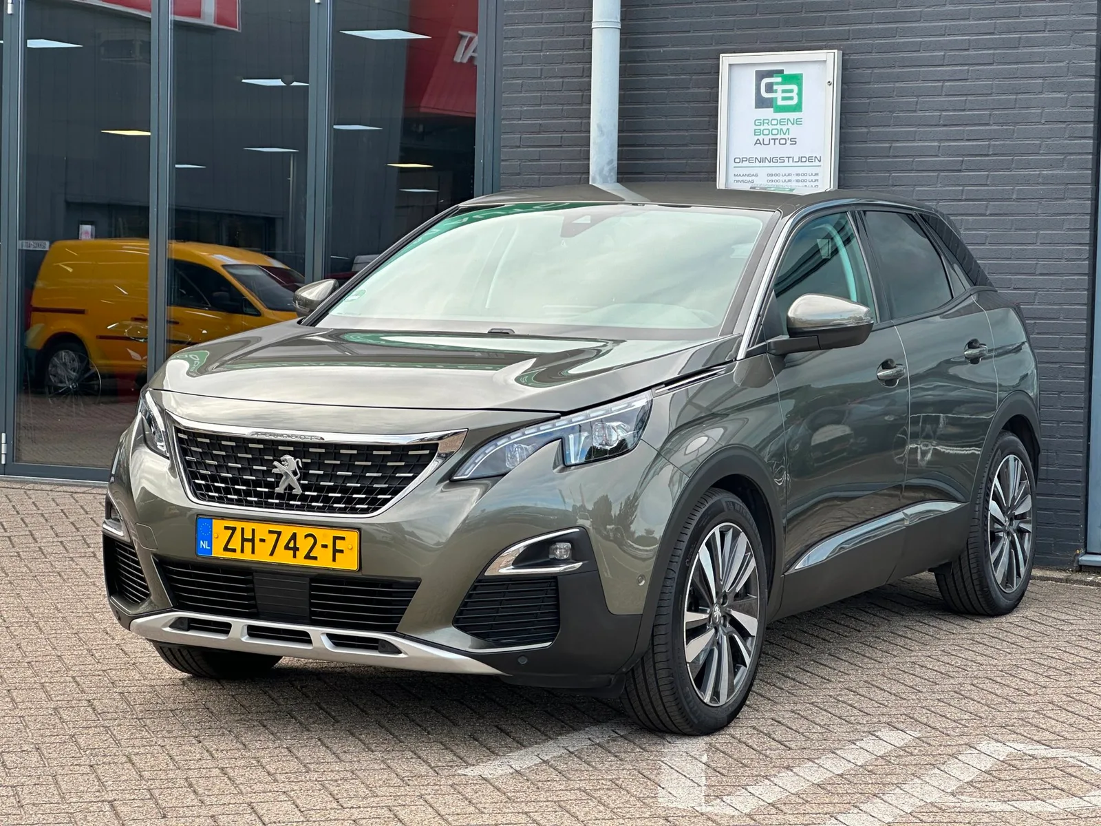 Peugeot 3008 (2019) — foto 1