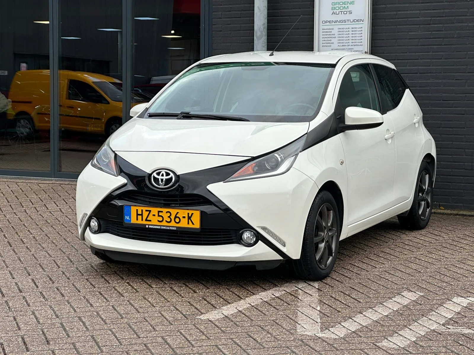 Toyota Aygo (2016) — foto 1