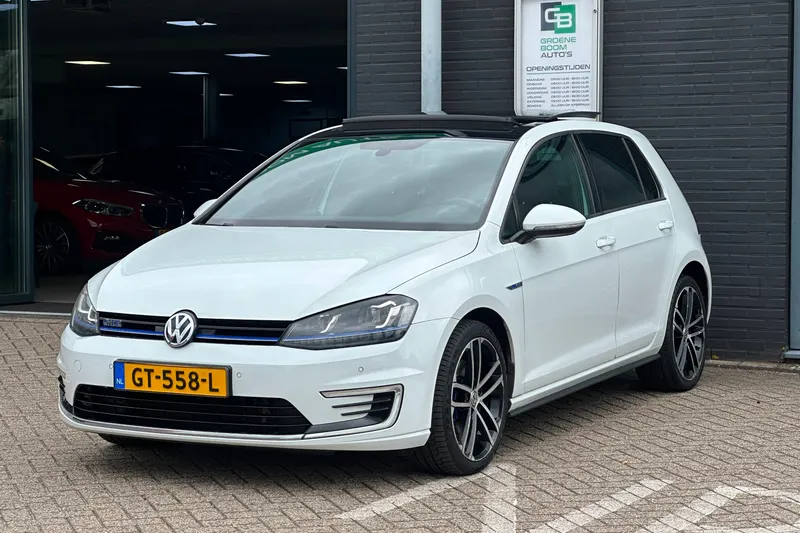 Volkswagen Golf (2015)