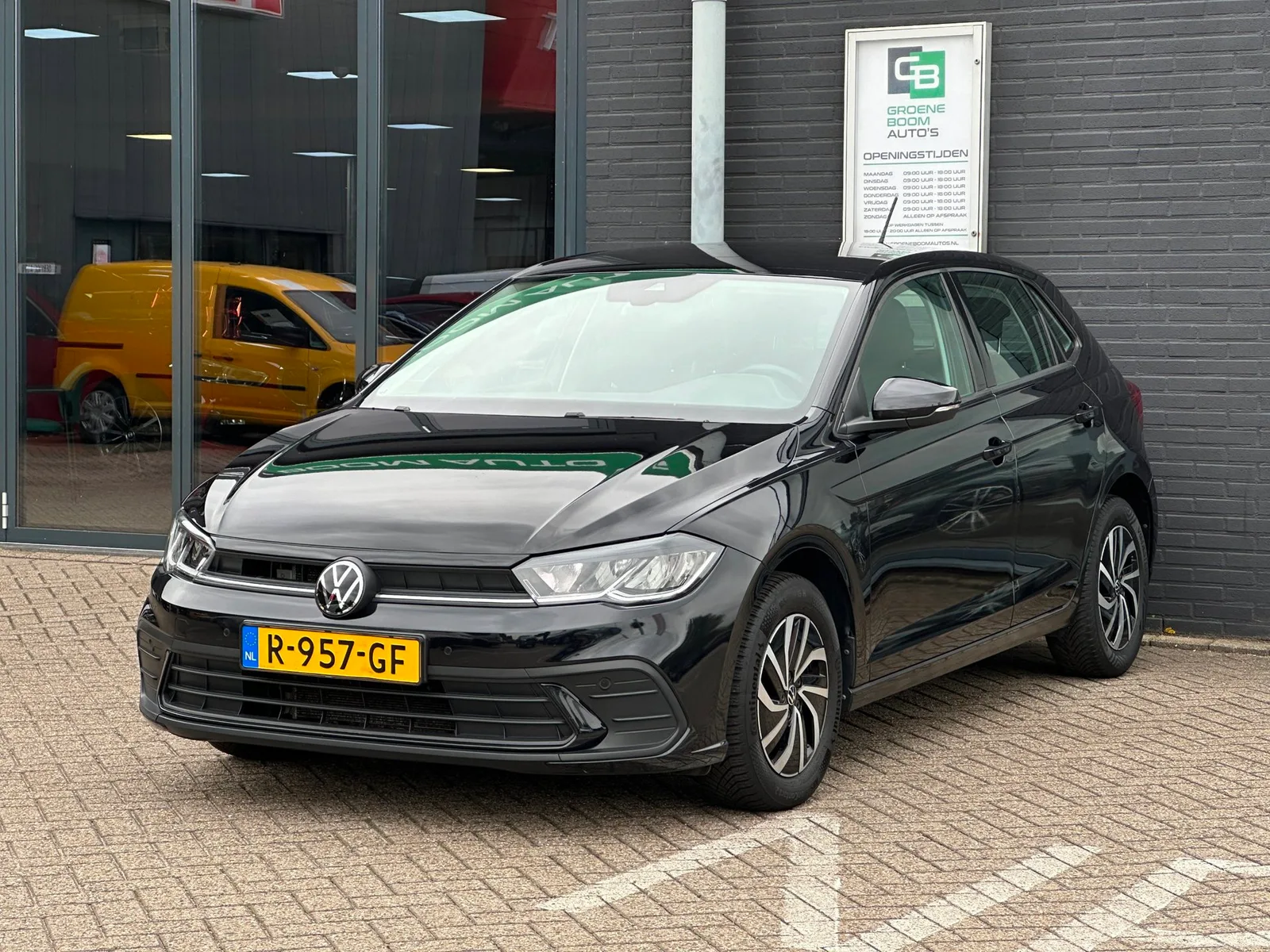 Volkswagen Polo (2022) — foto 1