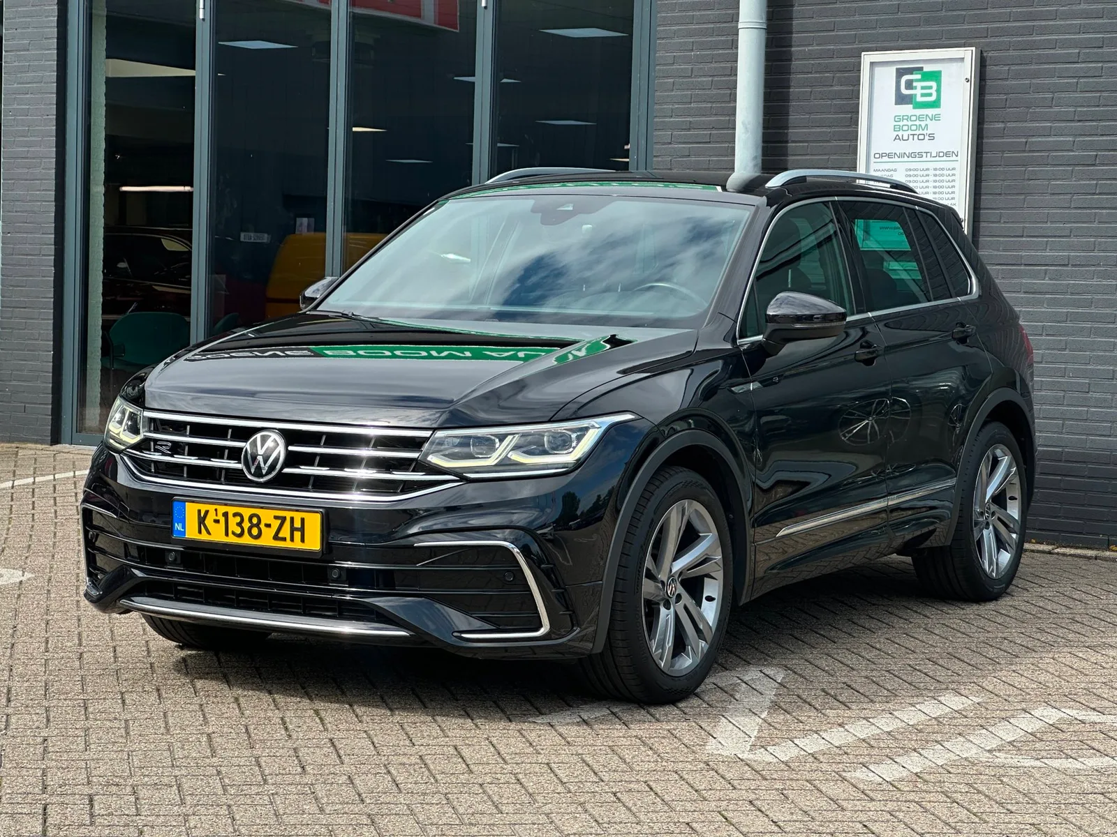 Volkswagen Tiguan (2021) — foto 1