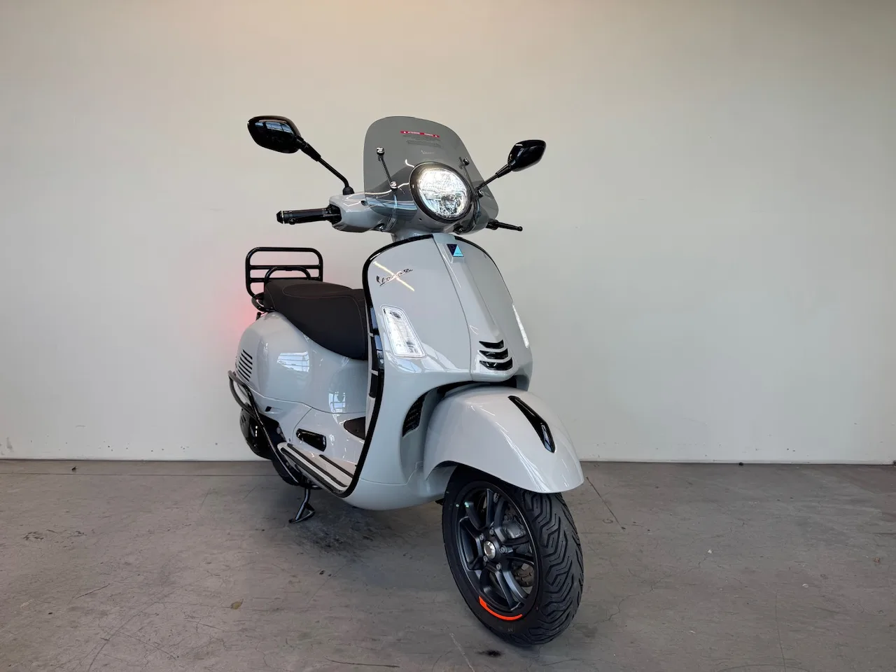 Vespa GTS 310 (2024) — foto 1