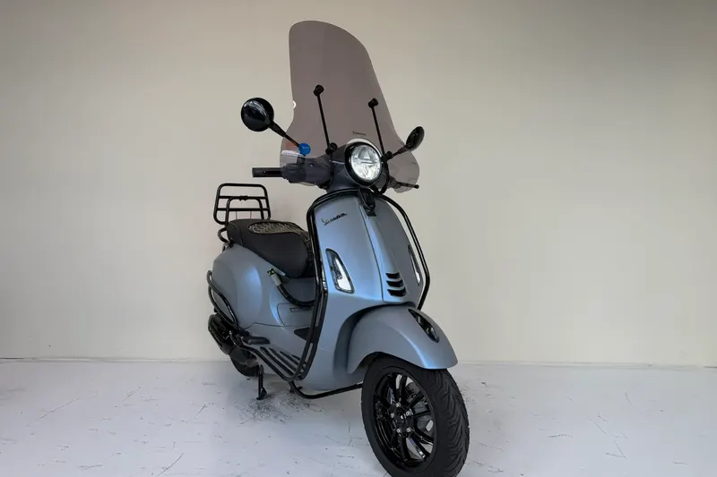 Vespa Primavera (2023)