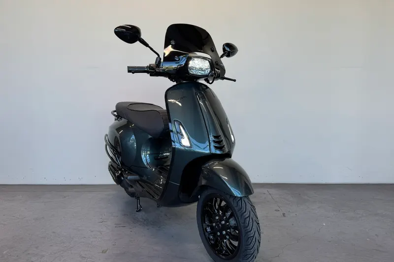 Vespa Sprint (2022)