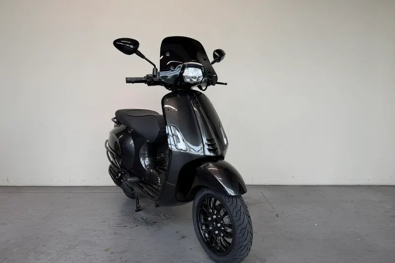 Vespa Sprint (2020)