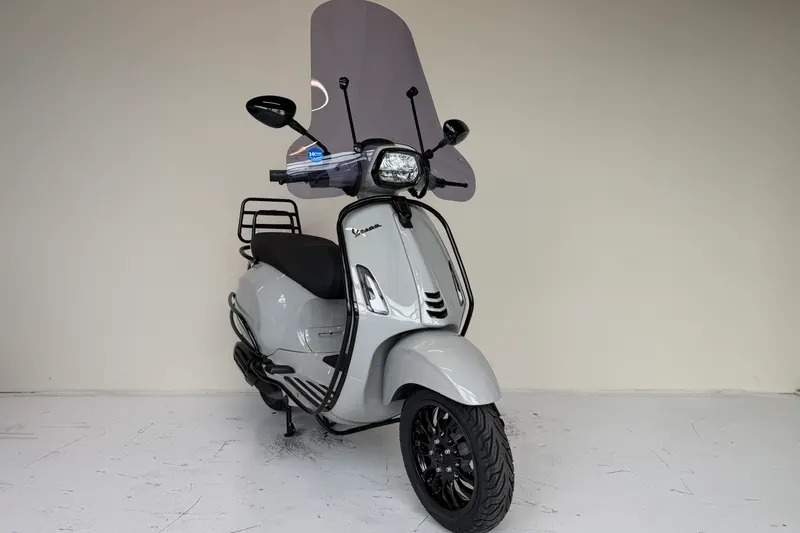 Vespa Sprint (2020)