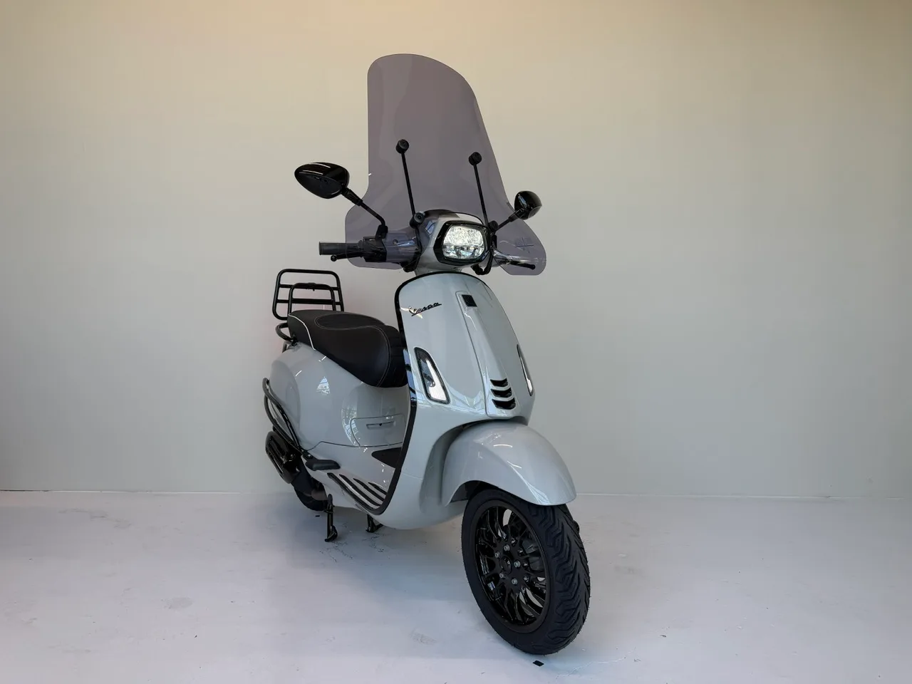 Vespa Sprint (2023) — foto 1