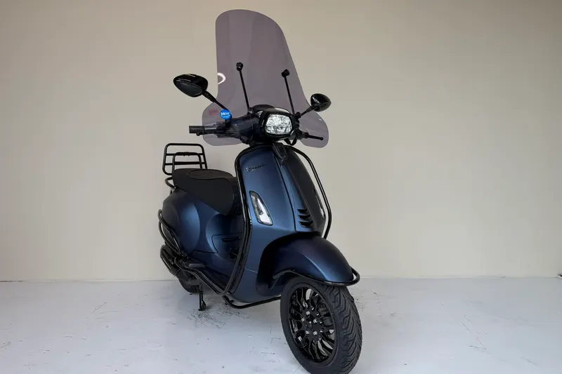Vespa Sprint (2022)